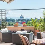 Vatican-metro A Panoramic Penthouse With Jacuzzi 公寓 罗马