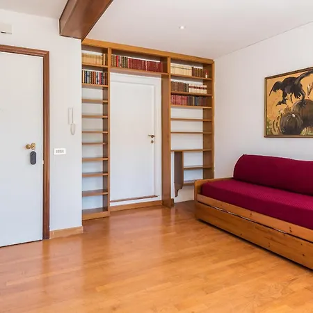 Appartement Vatican-metro A Panoramic Penthouse With Jacuzzi