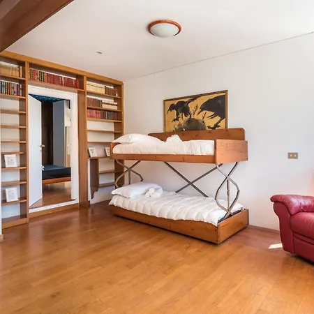 Appartement Vatican-metro A Panoramic Penthouse With Jacuzzi Rome