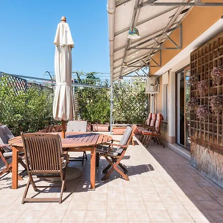 Vatican-metro A Panoramic Penthouse With Jacuzzi