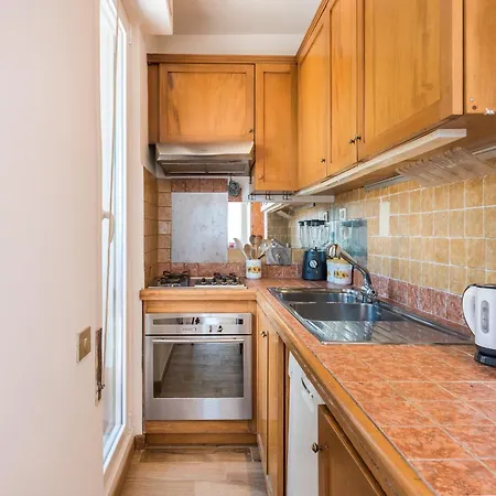 Vatican-metro A Panoramic Penthouse With Jacuzzi Apartamento *