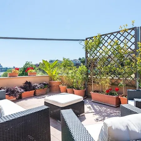 شقة Vatican-metro A Panoramic Penthouse With Jacuzzi روما